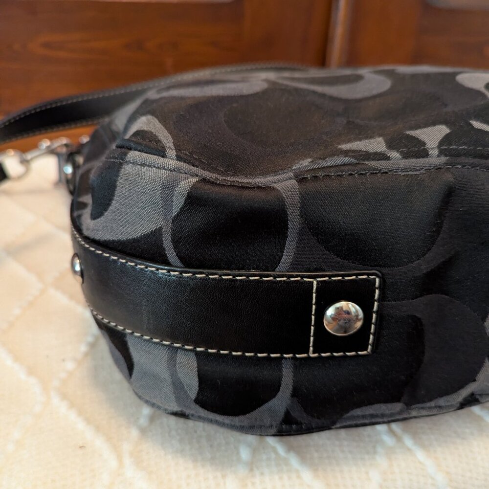 Coach Zoe Optic Hobo Shoulder Bag - F14710 - Picture 8 of 11